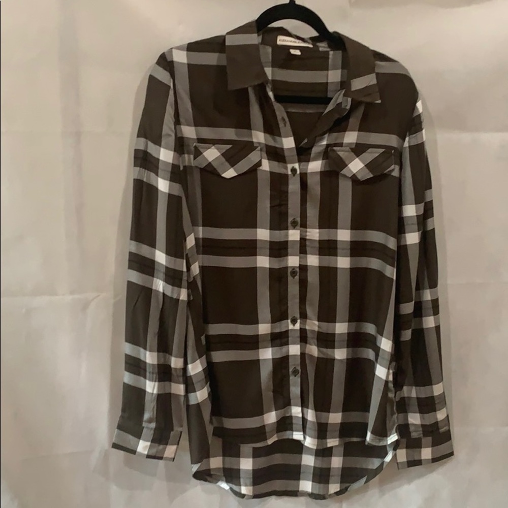 Alexander  and Jordan   Tops , new no tag